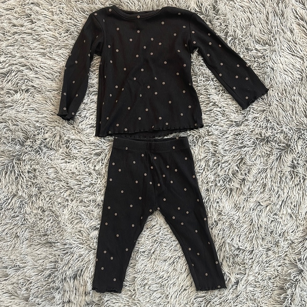 Zara baby grey with White polkadot matching set size 6-9 months